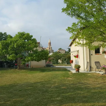 Holiday home Pourquoi Pas *