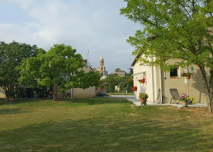 בית נופש Pourquoi Pas *